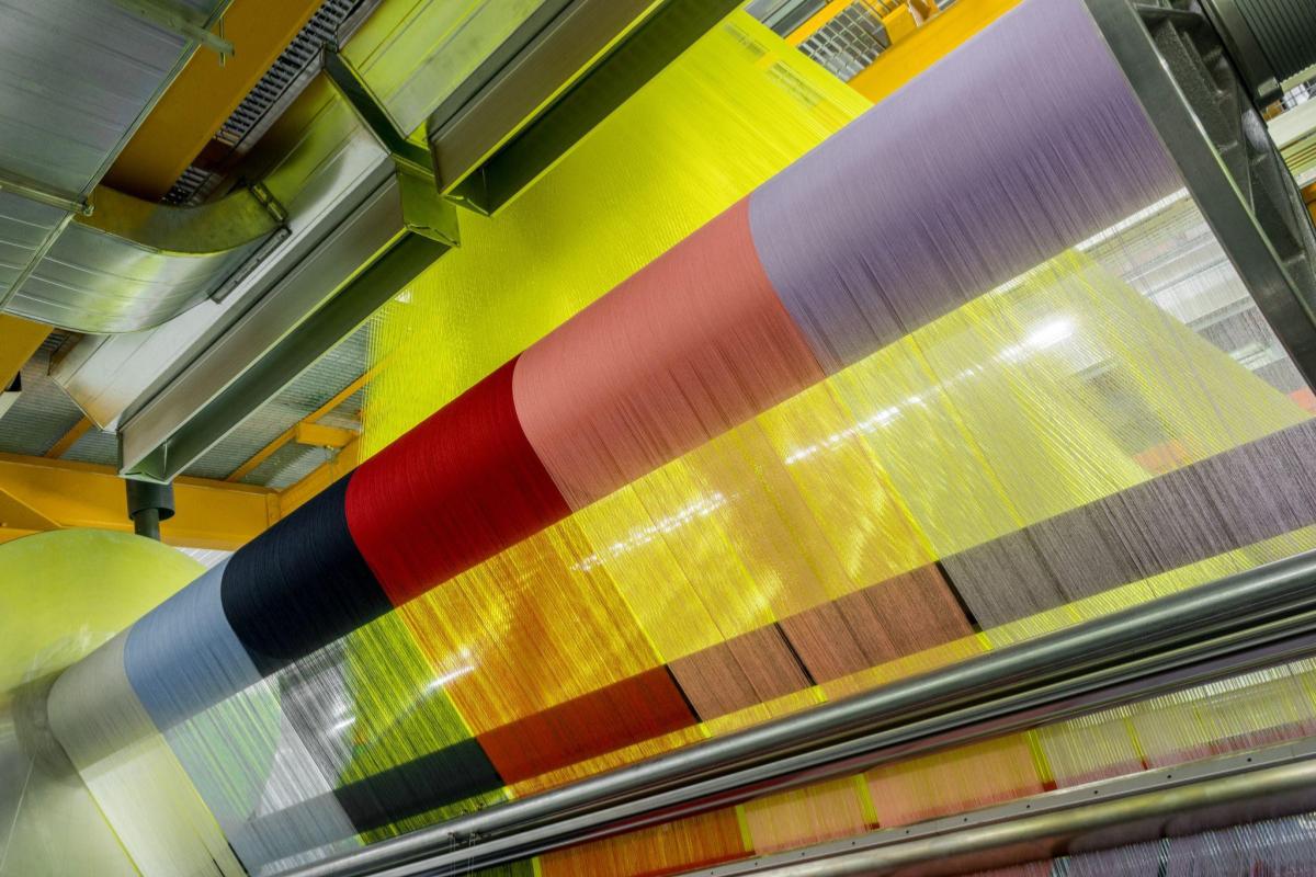 Indústria têxtil: confira dados da importação de fios, tecidos e máquinas
